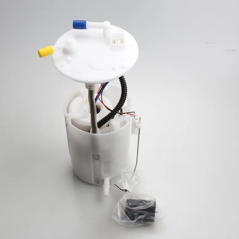 

New Fuel Pump Assembly Fit For Suzuki Grand Vitara Car 2.7L V6 15100-64812 15100-65842 15100-64J02 15100-65J02 15100-65841