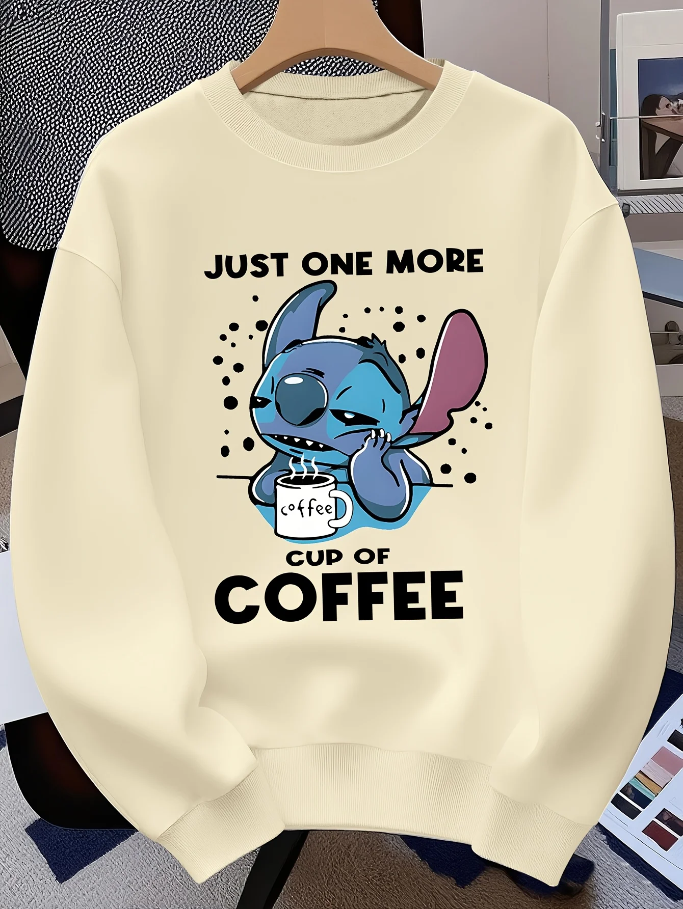 

Women's Disney Stitch Pullover Sweater Fashion Oversized Unisex Crew Neck Sweater Autumn and Winter Fleece Casual Streetwear