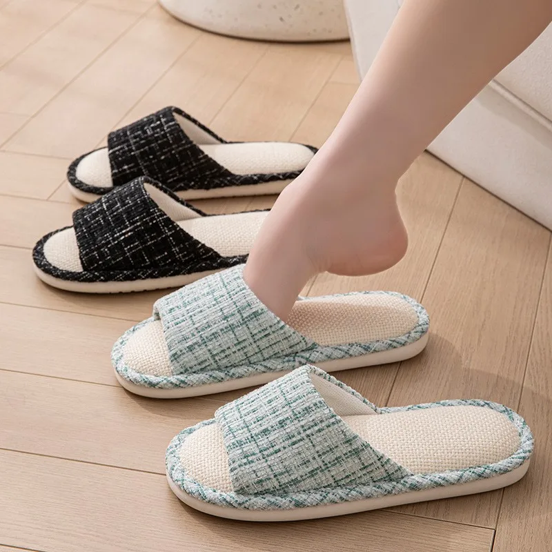 

Новые льняные домашние тапочки для женщин, летние мягкие сандалии, дышащие шлепанцы, удобные нескользящие тапочки для пар, домашняя обувь для мужчин