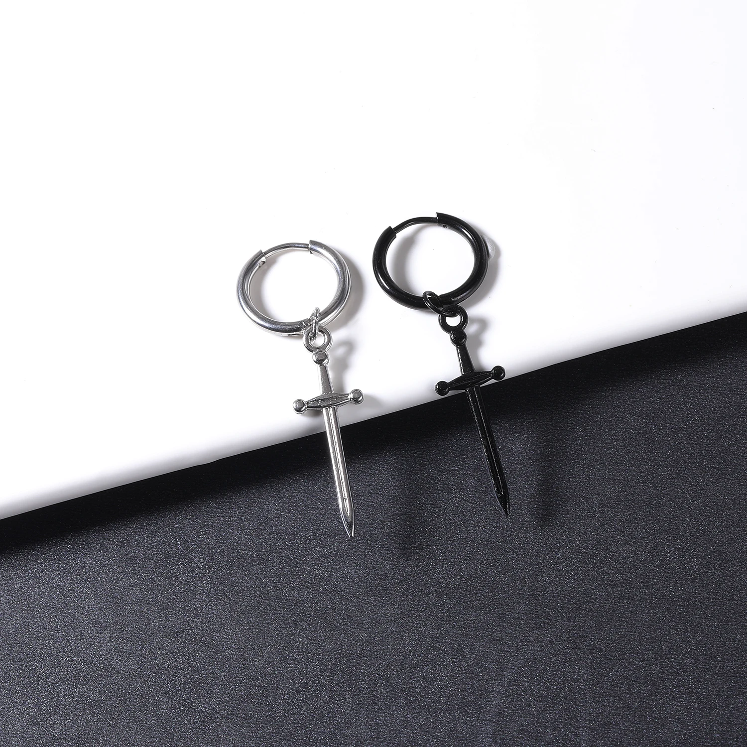 ZS 1PC Hip Hop Sword Hoop Earring Men Jewelry Dagger Dangle Earrings Stainless Steel Ear Hoop Cone Chain Punk Jewelry Gift Women