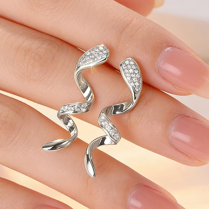 Huitan Elegant Rotate Shaped Drop Earrings Novel Twisty Shiny Piercing Accessories Bling Bling Graceful Party Jewelry for Women
