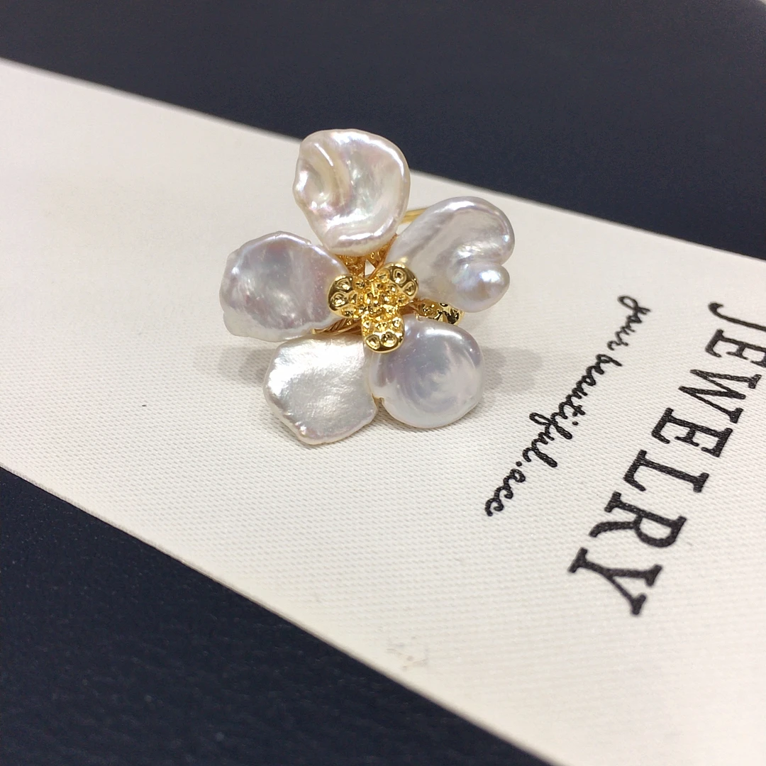 

Light luxury and high-end natural freshwater shaped Baroque pearl ring bracelet