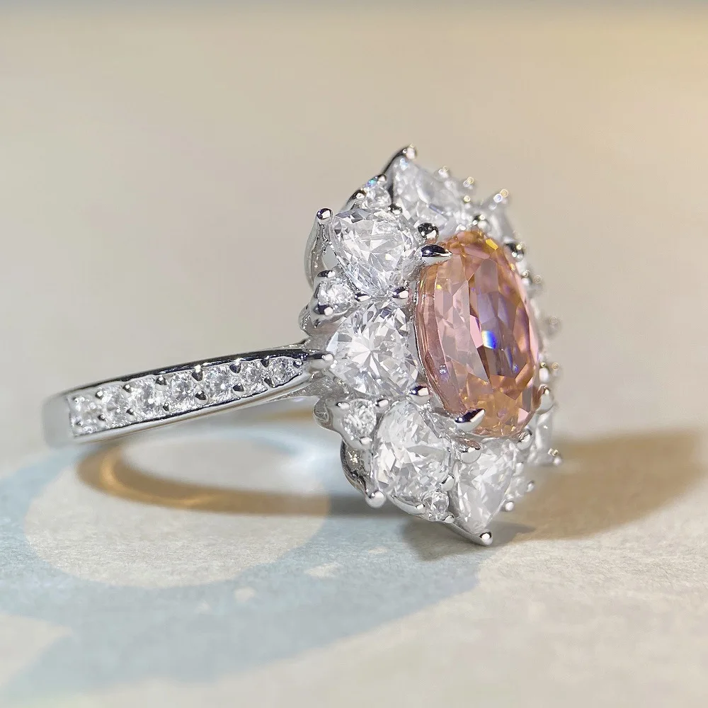 PT950 platinum - women's ring, light pink, simple, cool color scheme, high-quality, luxurious, diamond-studded ring
