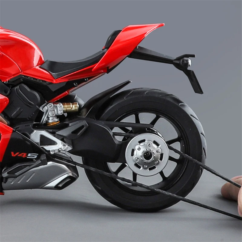 Large Size 1/9 Ducatis Panigale V4S Alloy Racing Motorcycle Simulation Diecast Metal Street Motorcycle Model With Light Kid Gift