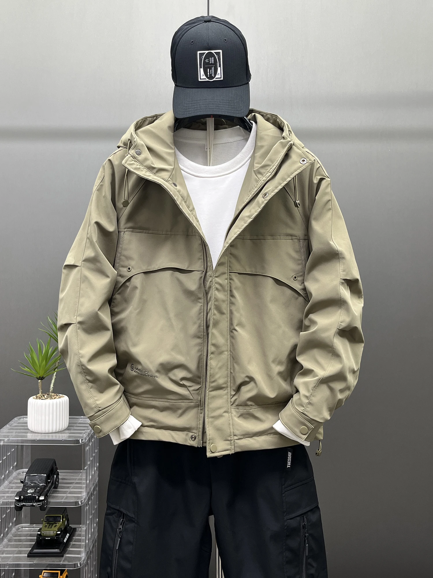 

Men's Cotton Patchwork Jaet Windproof Warmth Autumn Winter Hooded Tactical Coat Youth Outerwear Faionable Loose Fit