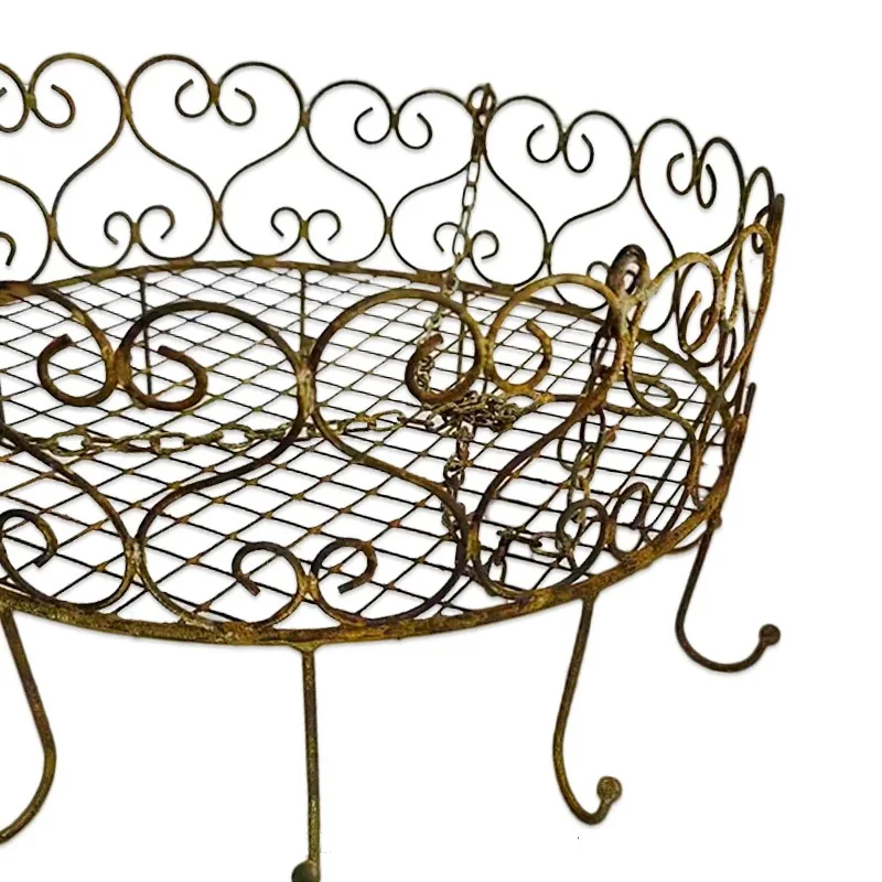 Vintage Metal Hanging Plant Shelf, Decorative Iron Wire Basket with Heart Design, Wall Mount Storage Rack, Bronze, 41x30x18cm