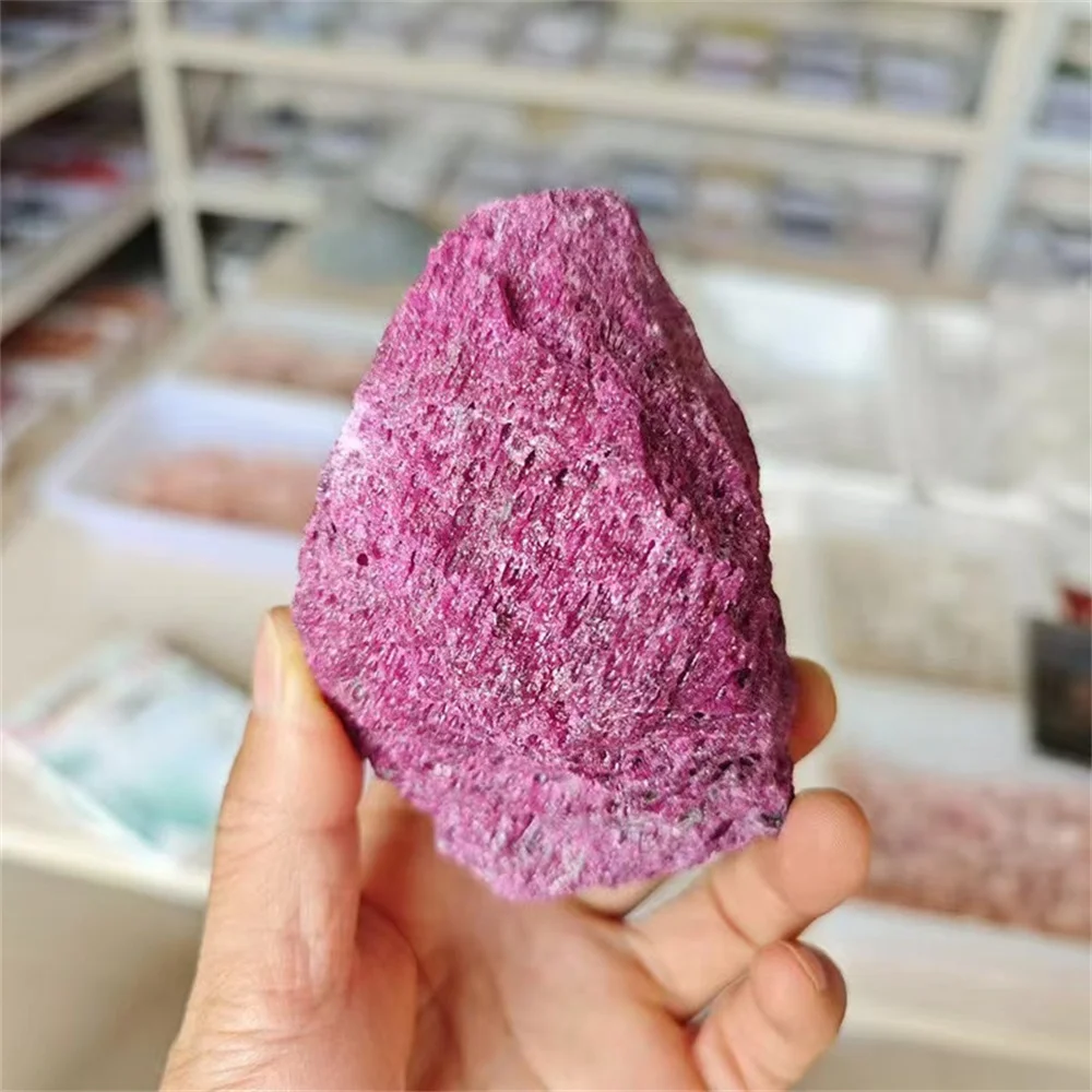 Natural Red corundum Stone Raw Stone Ruby large Particles Decorative Mineral StoneSpecimens Home Garden Decoration