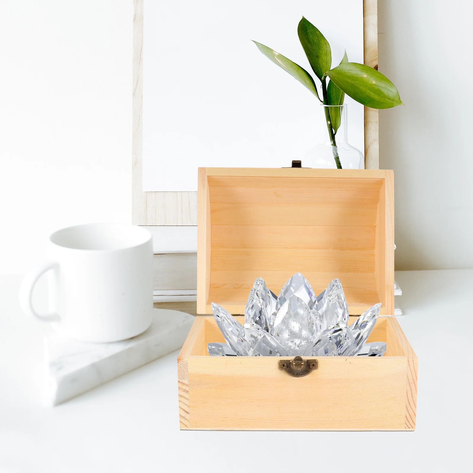 

1Pcs Large Solid Wood Storage Box Arc Design Wooden Treasure Chest Candy Jewelry Organizer Wood Treasure Box