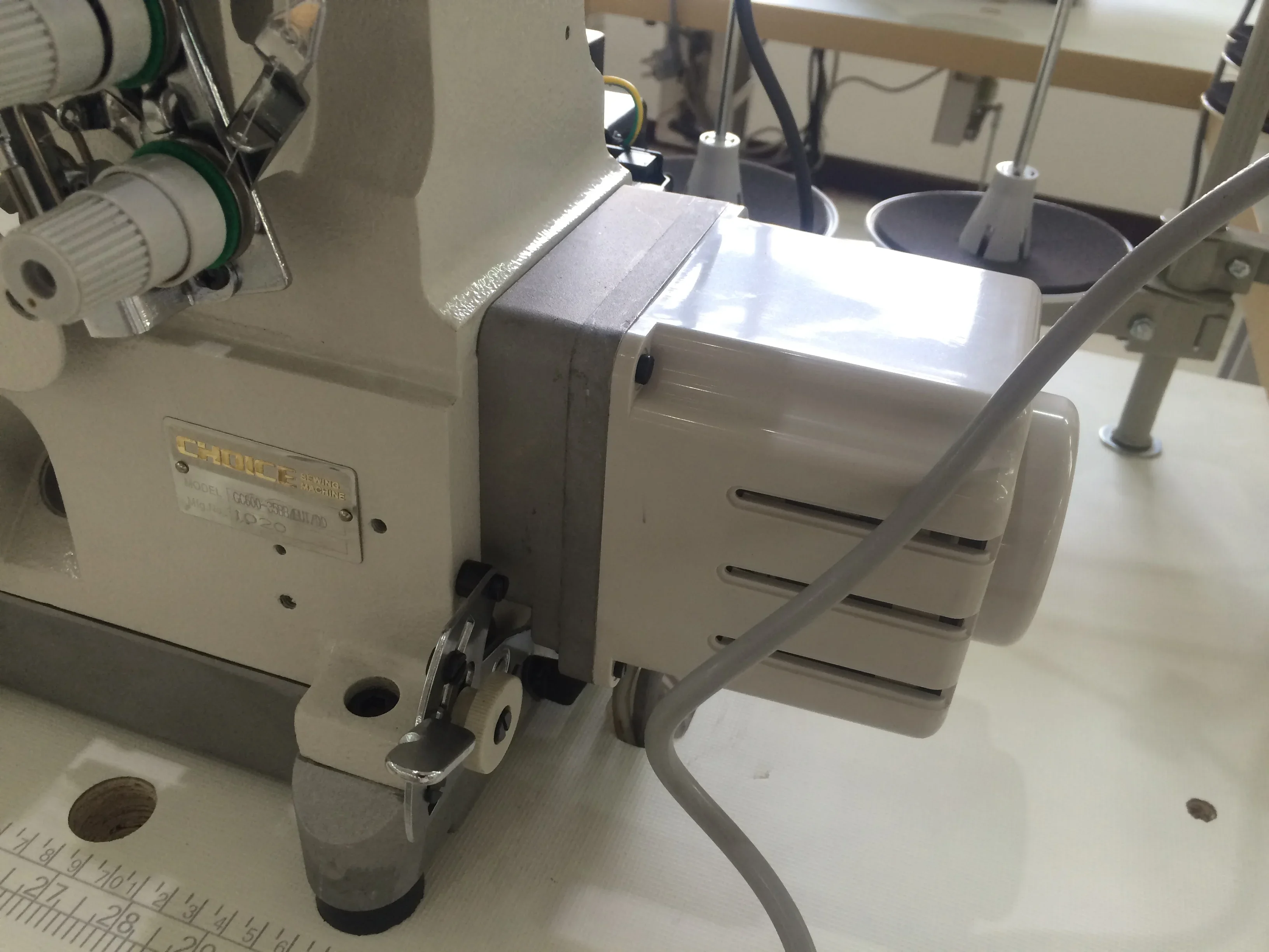 GC600-35BB High Quality Cylinder Bed Bottom Hemming Interlock Sewing Machine