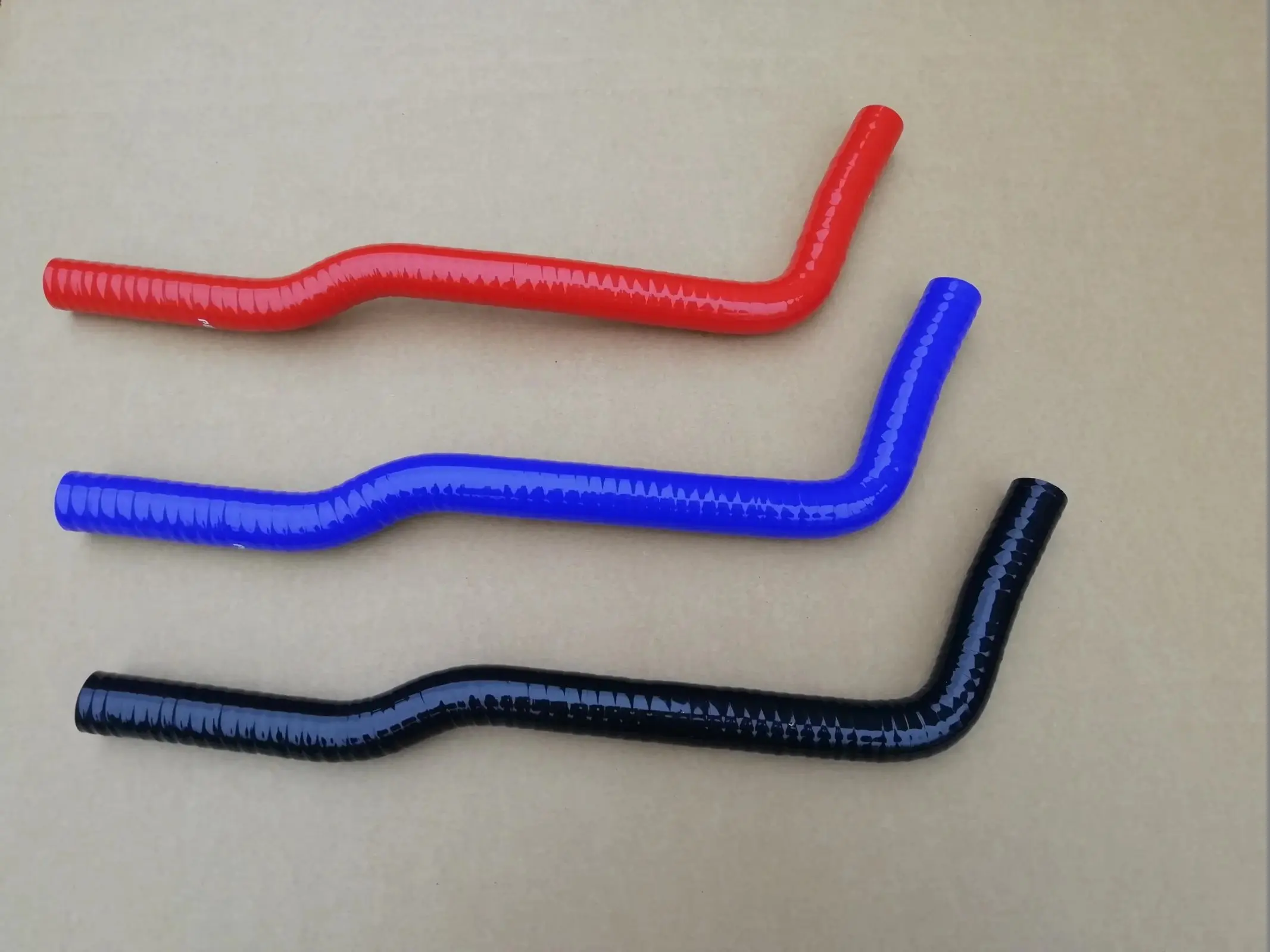 Silicone Coolant Hose For Alfa Romeo MiTo Fiat Abarth 500 Grande Punto Oil Treatment Vapor Hose Tube