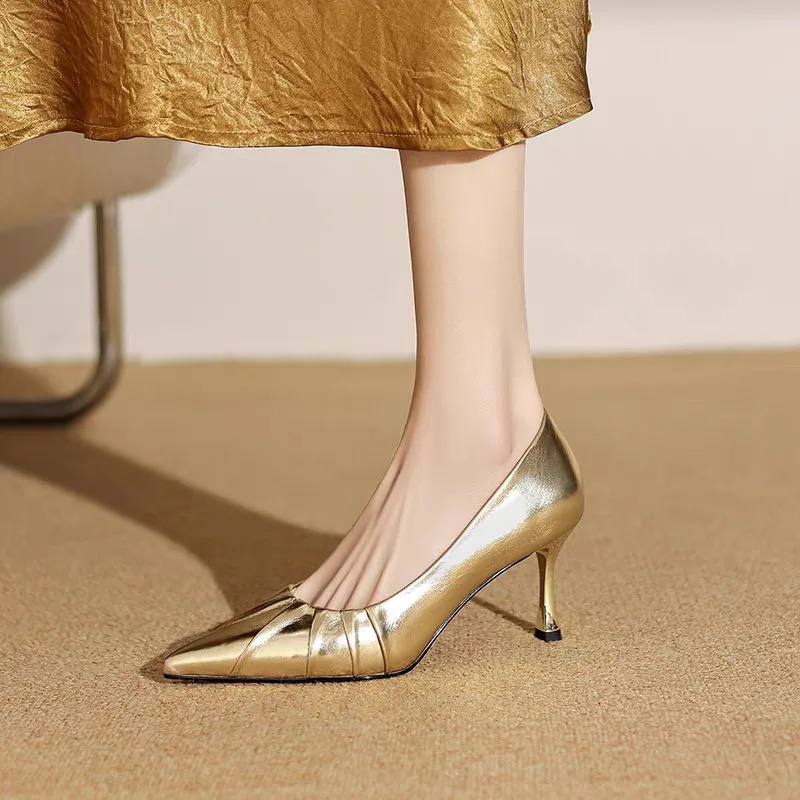 

2025 Temperament Premium Pleated Comfortable Women Silver High Heels Stiletto Mary Jane Single Shoes