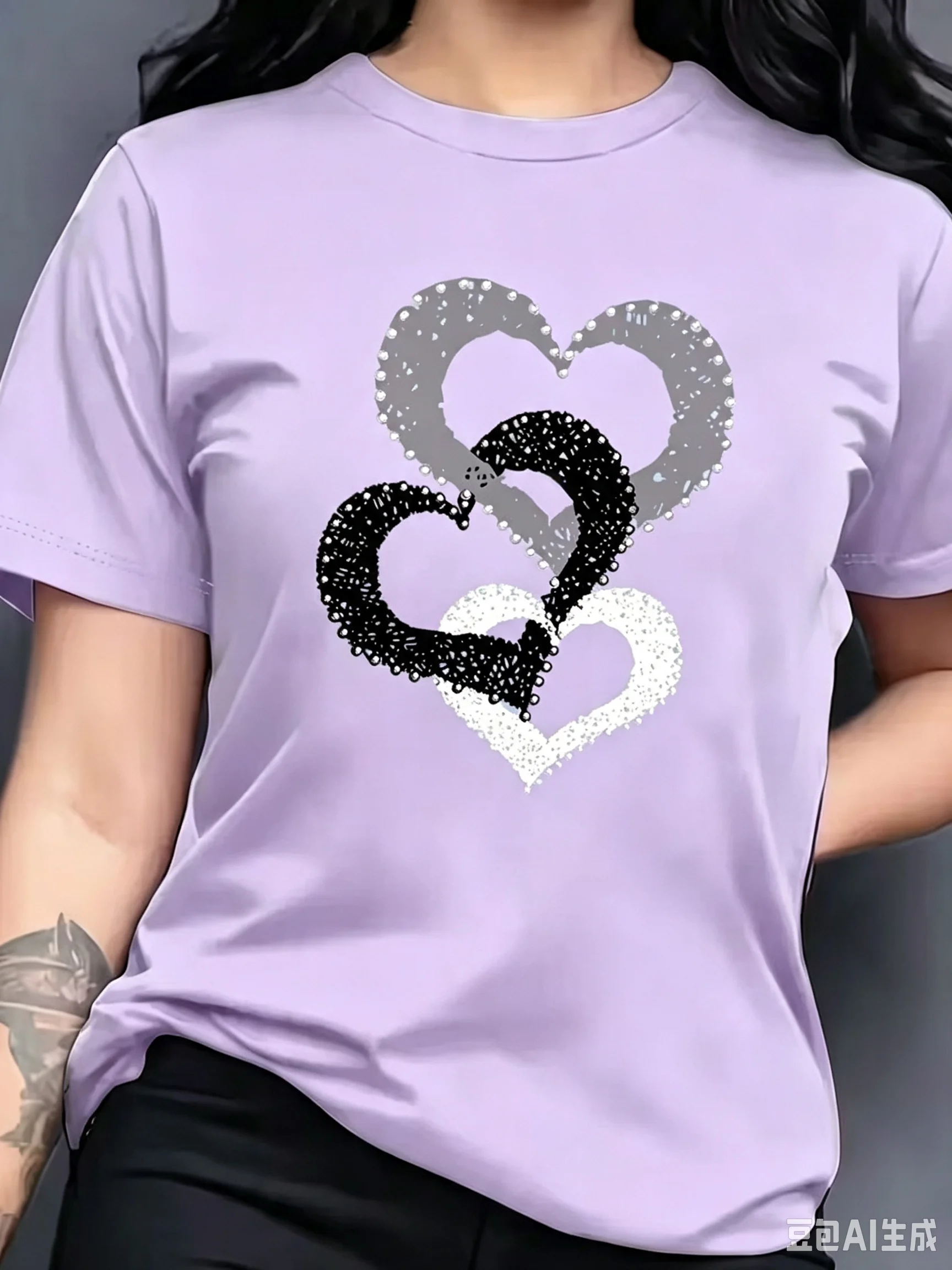 Summer New Three Hearts Print Pattern Women's T-shirt Summer Casual Round Neck Short Sleeved Outdoor Sport Casual Women Clothing image 6