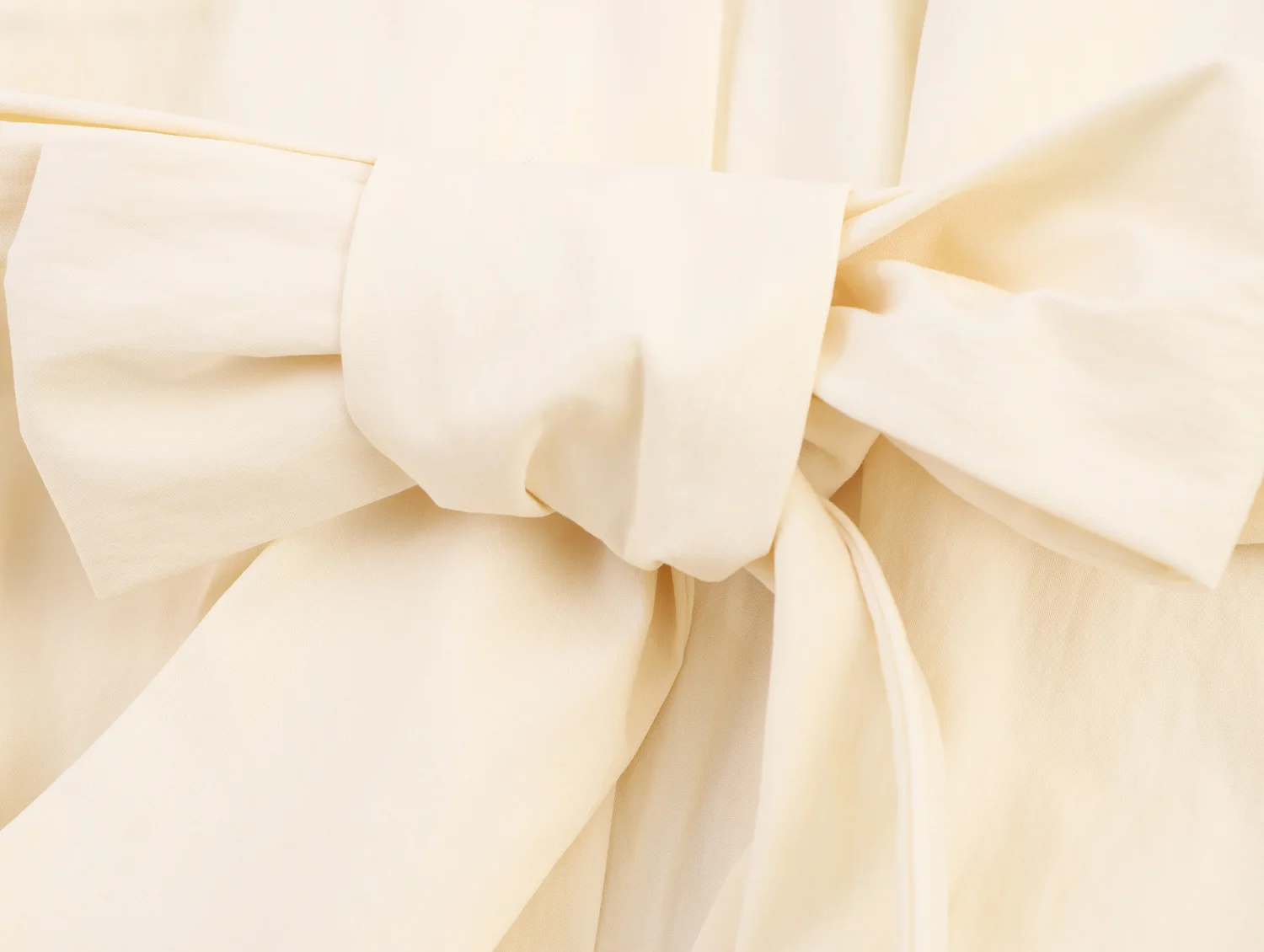 Women Ivory Puff-Sleeve Shirt Dress  Bow Belt  Button-Front Midi Length Casual Dresses