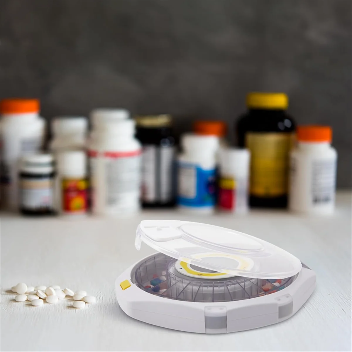 Bluetooth Automatic Pill Dispenser,28-Day Capacity, Sound & Light Alerts, Key Lock, LCD & Easy Setup on the LiveFine App