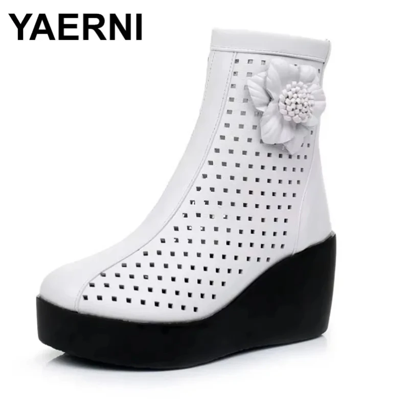 

2025 Высокие модные кроссовки, женские мотоциклетные ботинки из натуральной кожи на танкетке и высоком каблуке, женские летние остроконечные ботинки