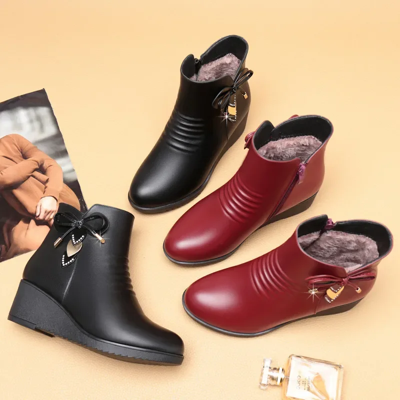 5.5cm Plus Size 35-42 Comfortable Warm Fur Shoes Winter Soft Leather Ankle Boots 2024 Med Heels Platform Wedges Boots for Mom