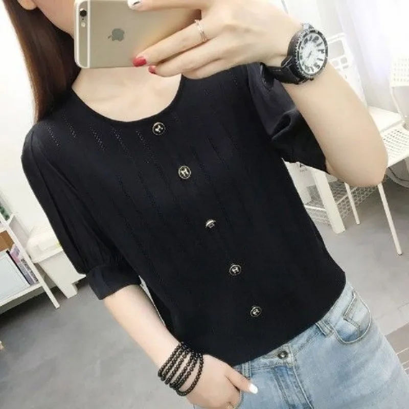 French Style Commuter Temperament Ice Silk Knitted Half-sleeved T-shirt 2024 New Round Neck Lantern Sleeve Button-up Top