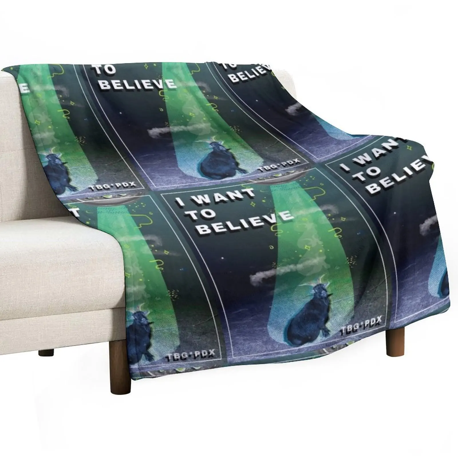Carl Alien Throw Blanket Flannel decorative heavy to sleep Blankets