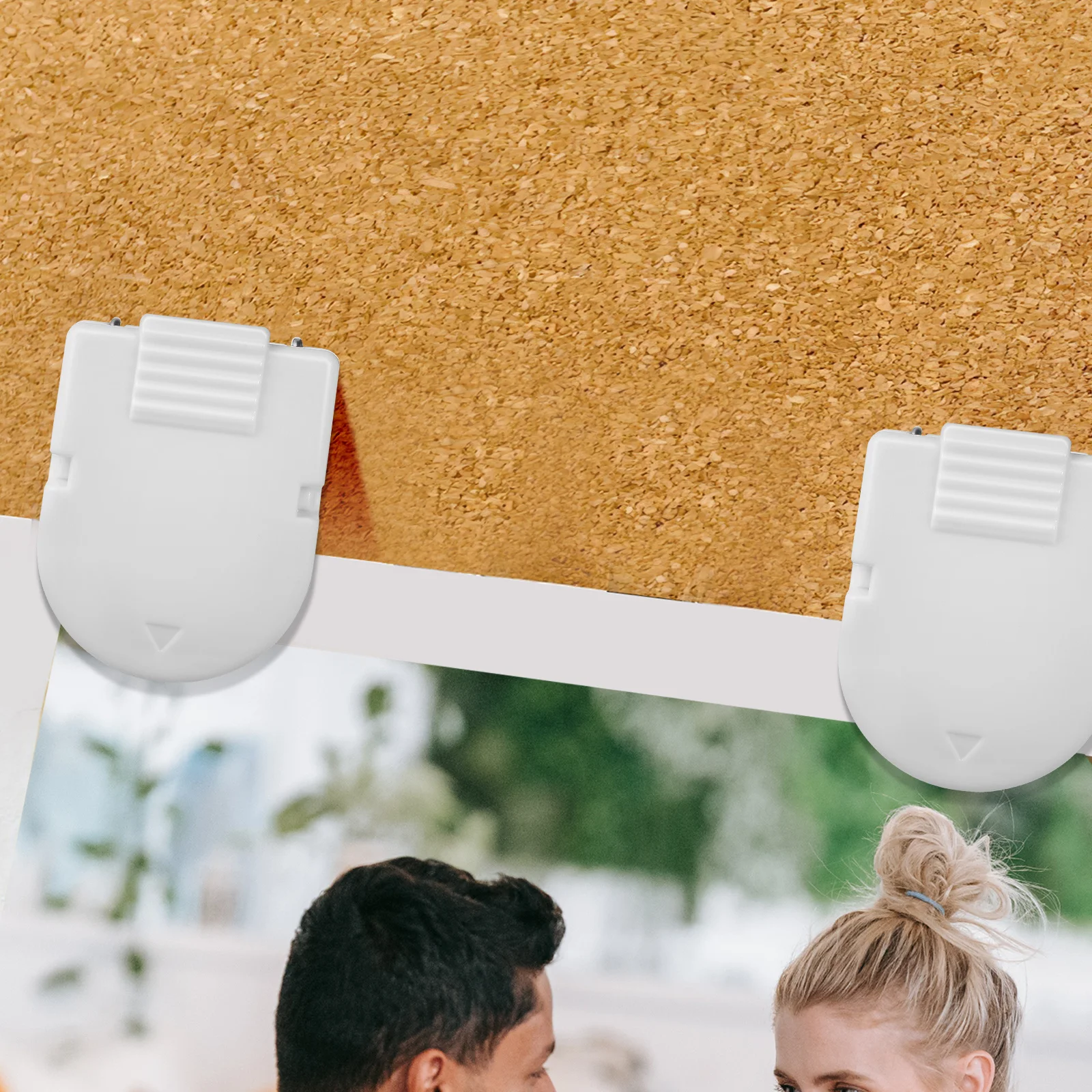 50Pcs Mini Plastic Clips Strong Grip Small Clips for Crafts Hanging Photos Paper Notes Holder Paper Clip Holder