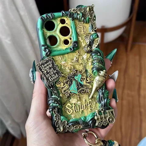 Custodia fatta a mano per iPhone 17 pro max Cover per telefono 3D ip16 plus Crema fai da te Shell 15 14 pro Cool Potter Catena Regalo personalizzato per coppia