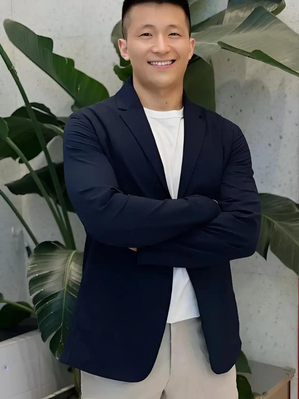  Breathable Men's Summer Suit Ice Silk Light Weight Full Glue Waterproof UPF50 Sun Protection Casual Single-breasted...