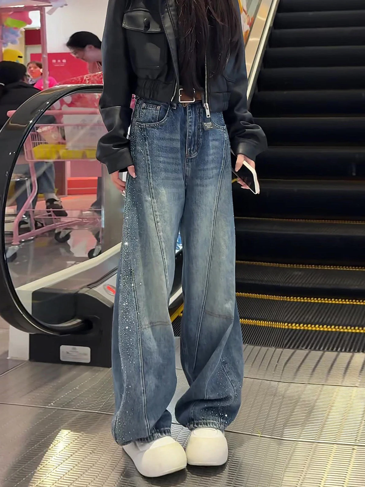 

Синие джинсы с высокой талией и широкими штанинами, женские, весна 2026, новые, утягивающие, с бриллиантовой отделкой, джинсовые брюки, модные, для женщин
