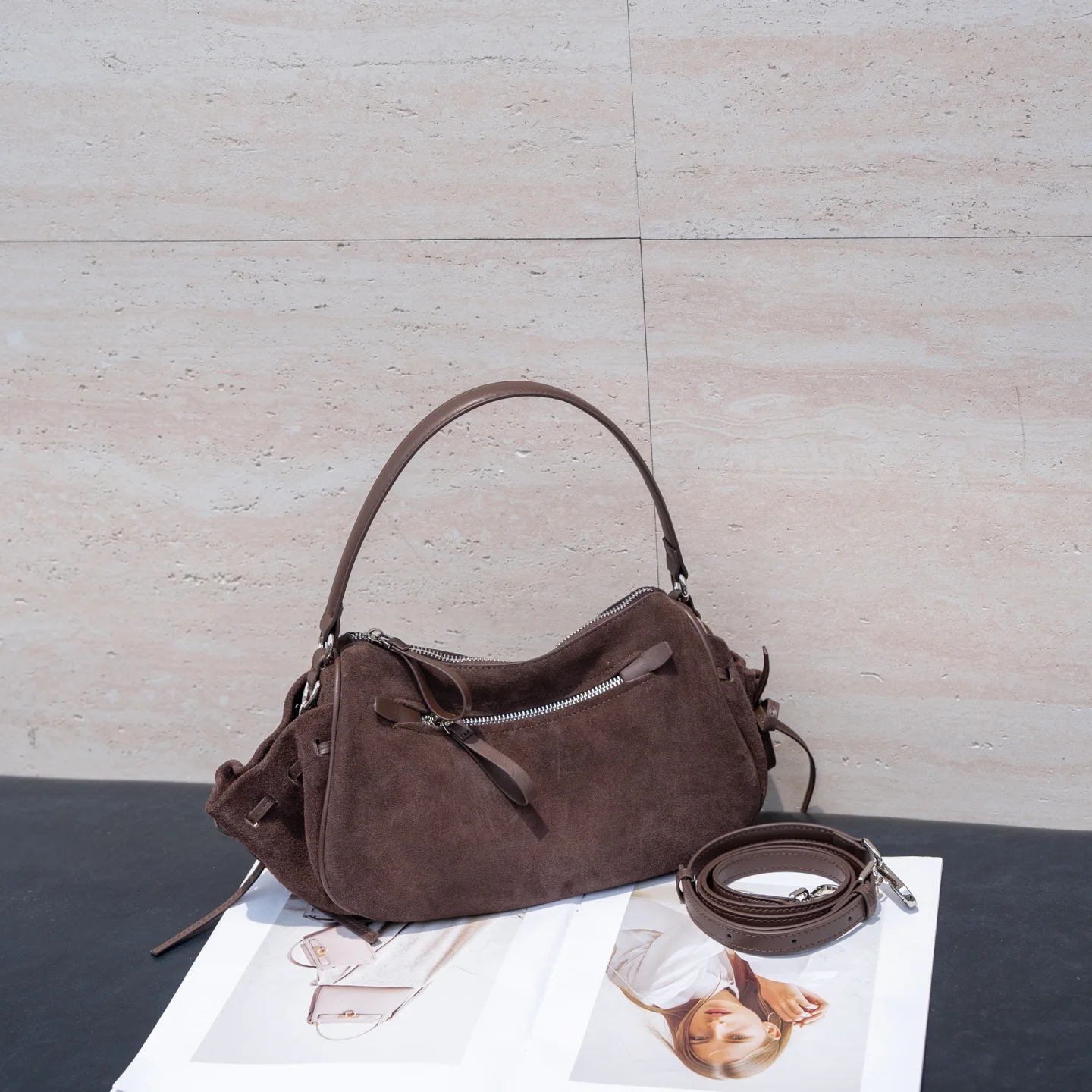 Women's Retro Soft Leather Shoulder Bag, Casual and Fashionable Commuting Large-Capacity Crossbody Bag, Cross-Border New Style Frosted Leather Women's Bag