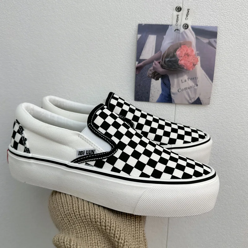 Quality Women Thick Sole Pink Canvas Shoes Checkered Unisex Black White Checkered Sneaker Slip On Girls Students Casual Shoes