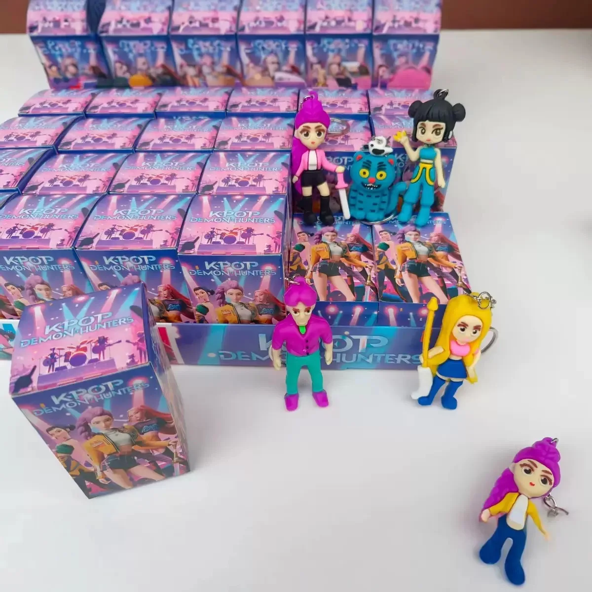 24 قطعة مجموعة الصيد الساحرة/الدماغ صندوق أعمى لعبة Tralarero Tralala Tingtungung Sahur Bombardinocrocodilo أرقام مفتاح سلسلة SSS