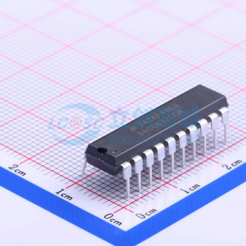 1 PCS/LOTE DAC0832LCN DAC0832 DIP-20 100% New and Original IC chip integrated circuit