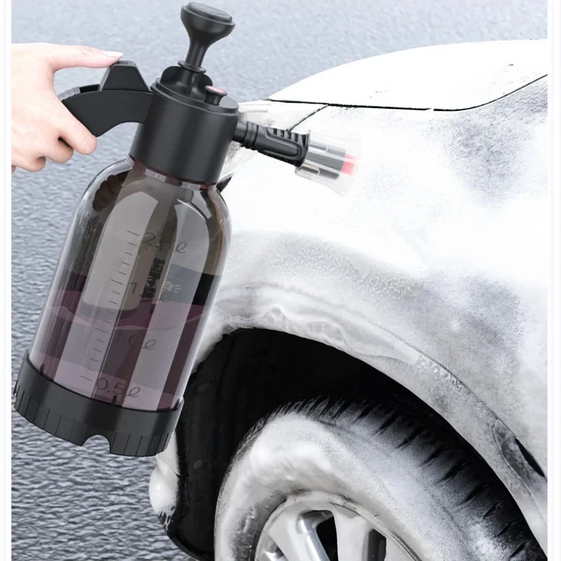 Pneumatic car wash foam sprayer Handheld 2L Car home disinfection water bottle Car cleaning tool High-pressure foam type