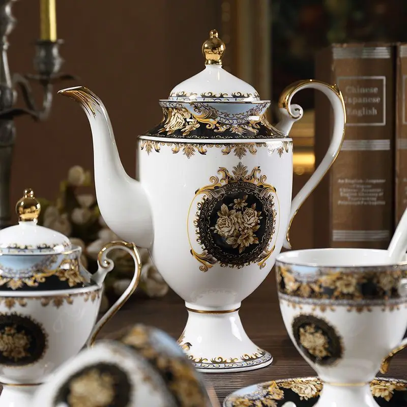 Nordic Palace Style Bone China Coffee Cup and Saucer Set Retro Phnom Penh Home Afternoon Tea Set Milk Jug Sugar Bowl Ceramic Cup