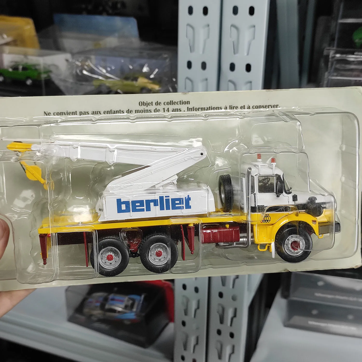 Diecast IXO 1:43 Scale Heavy Truck Crane Alloy Car Model