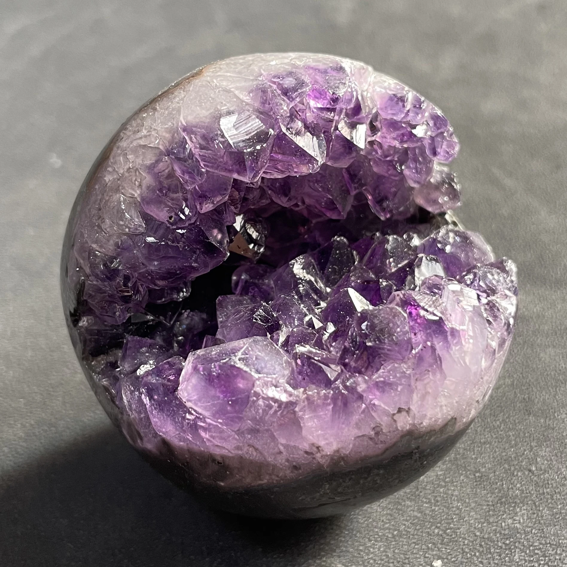 Natural Amethyst Cluster Sphere Open Tooth Ball Decoration Polished Quartz Sphere Reiki Healing