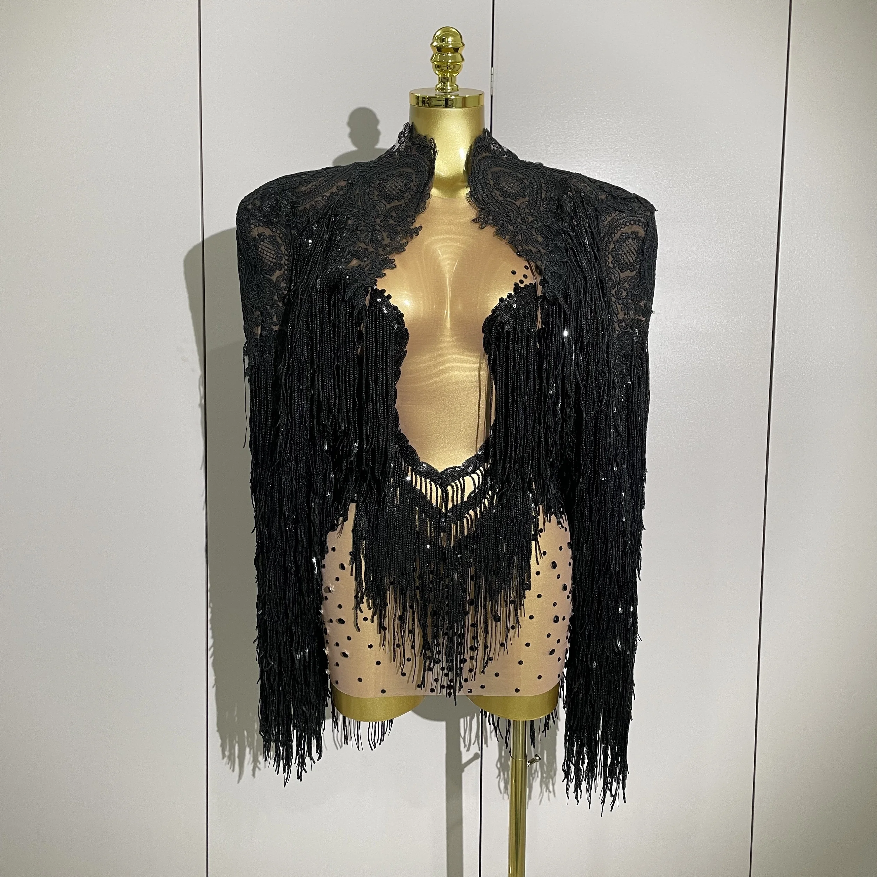 2025New وصول الفاخرة سباركلي حجر الراين الترتر شرابة معطف تنورة 2 قطعة النساء حفلة عيد ميلاد ملهى ليلي مرحلة الأداء زي