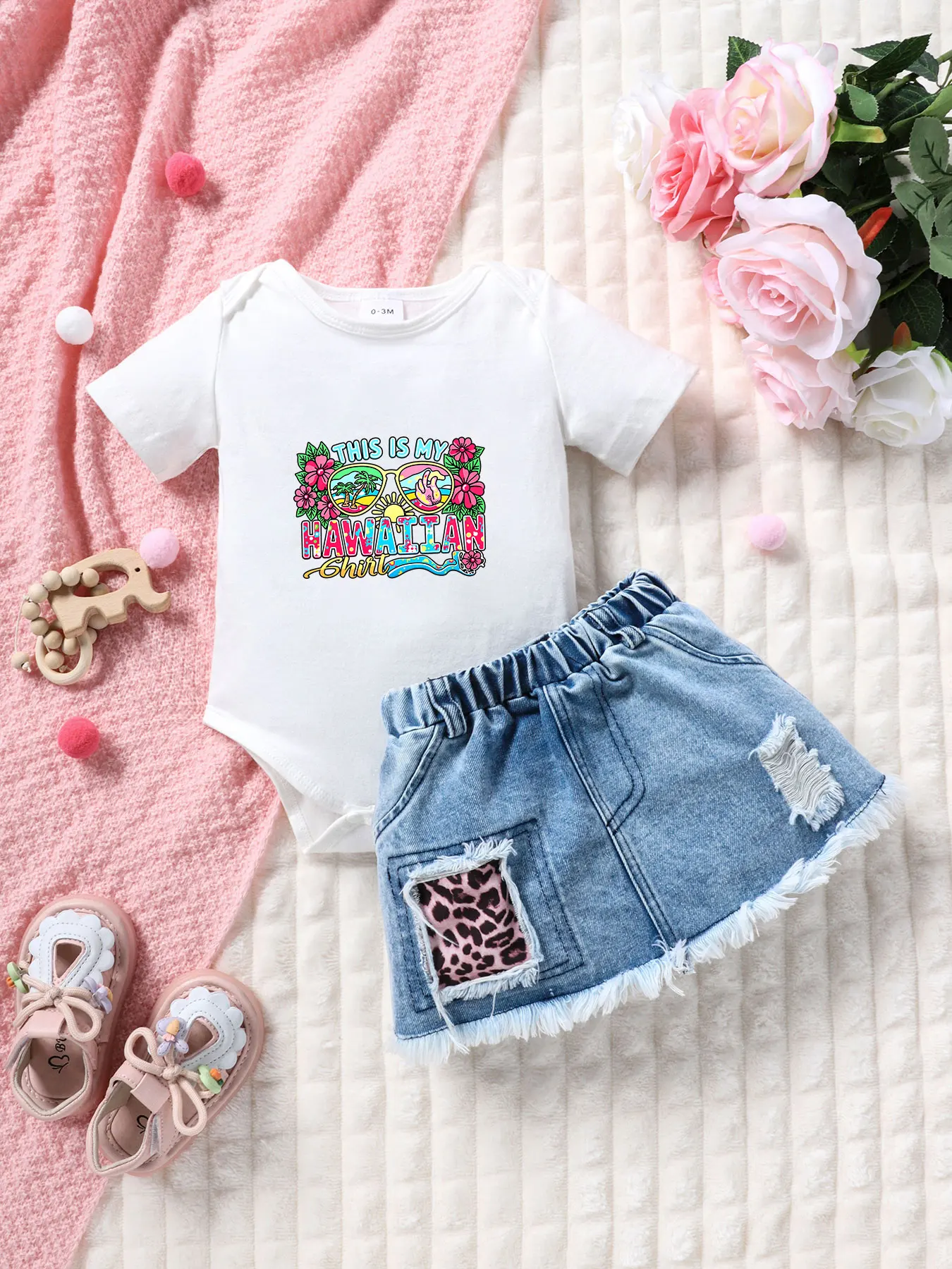 Summer baby girl sweet two-piece set printed short-sleeved top with distressed denim mini leopard-print skirt outfit