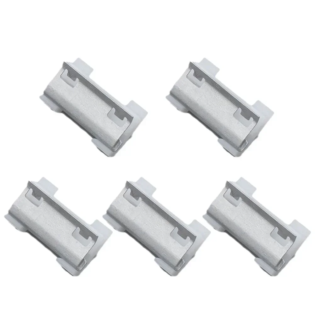 5pcs/set Car Windshield Molding Clips Left Or Right Plastic Clamps 51318125892 For BMW E38 Windscreen Molding Clips