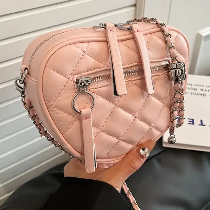 

Women Senior Texture New Net Red Love Motorcycle Fashion Design One Shoulder Package Crossbody Bags Female Small Square Bag