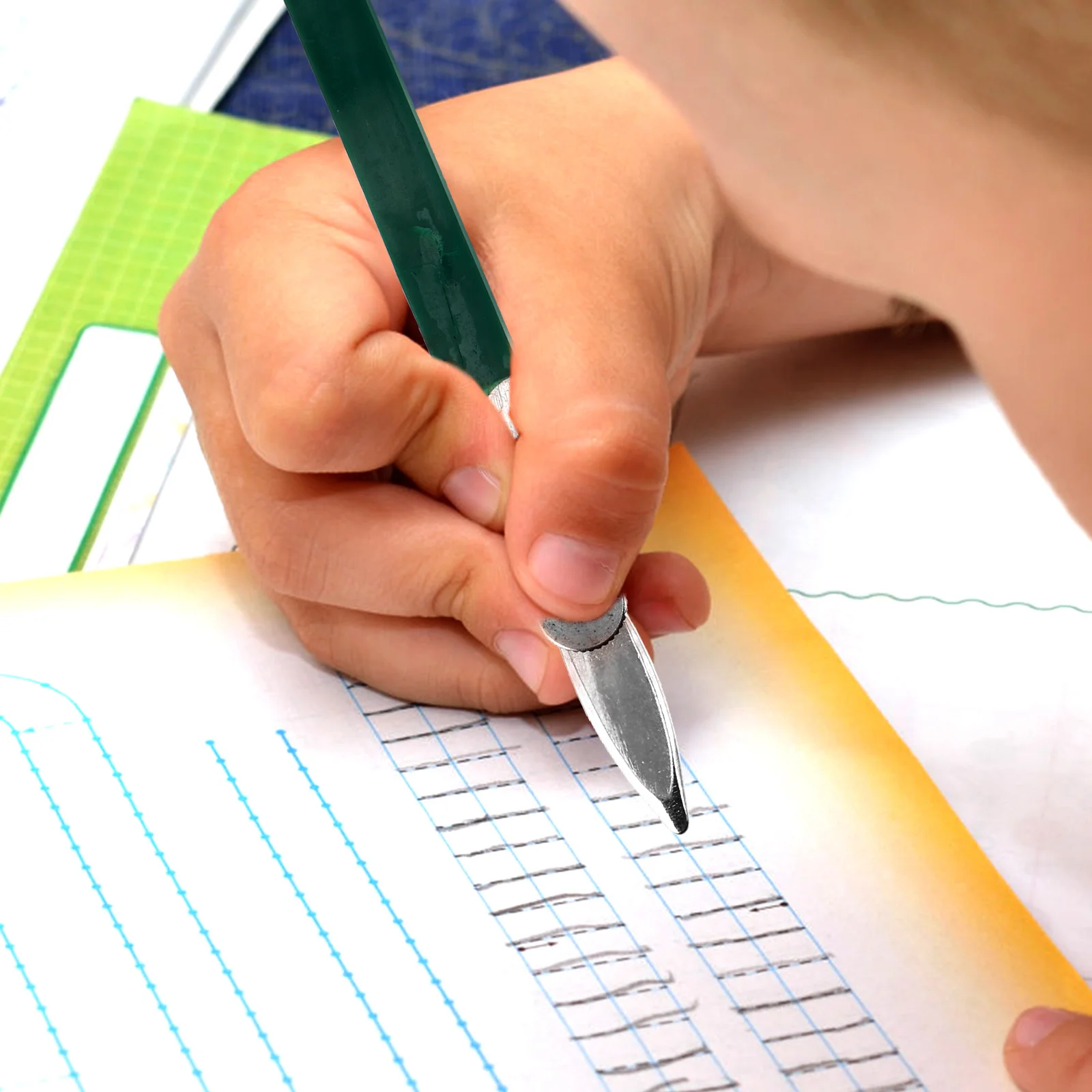 

4Pcs Art Ruling Pens Duckbill Tips Adjustable for Smooth Straight Lines Ideal for Ink Drawing and Technical Sketching Artists