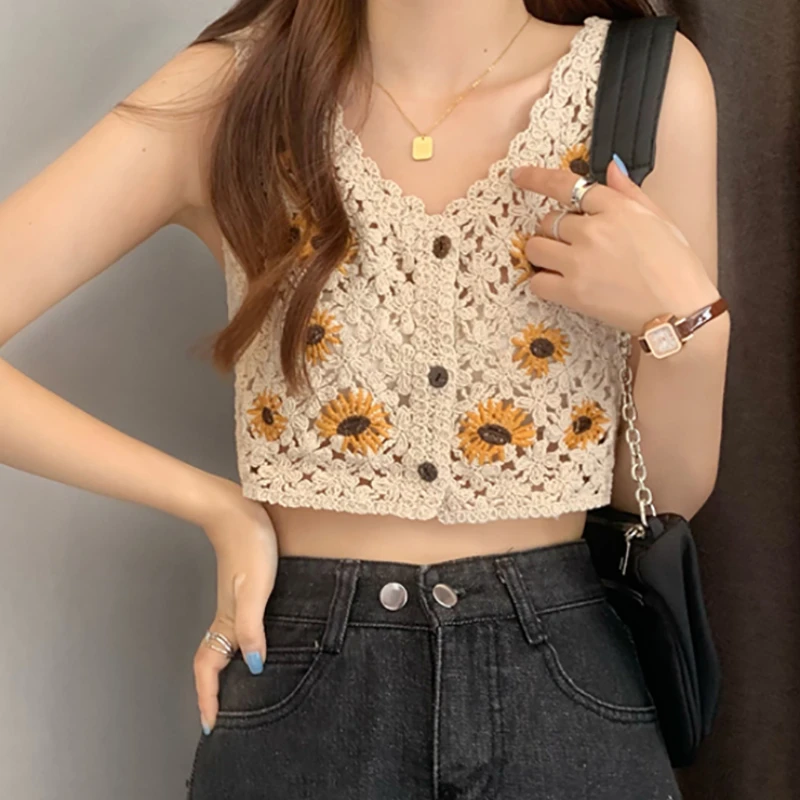 

ITOOLIN Summer Women Floral Embroidery Sweet Tank Top Hollow Out Boho Sexy Crop Top Female Buttons Knit Cardigan Tops