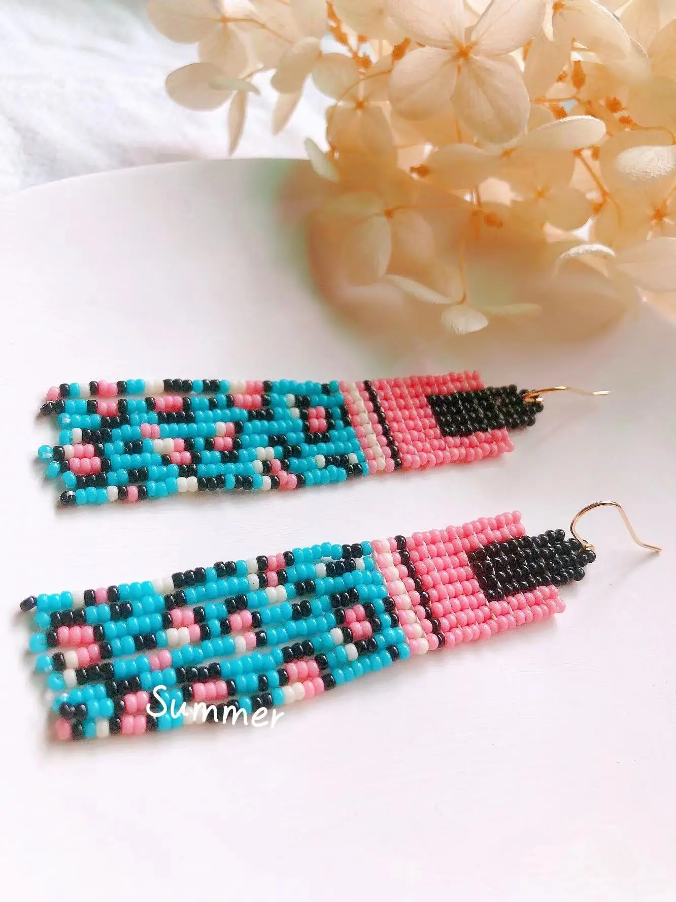 

Bohemia Rice bead earrings Geometry Leopard print Color mixing Tassel Hand-woven Fashion Versatile Creativity Beaded earrings