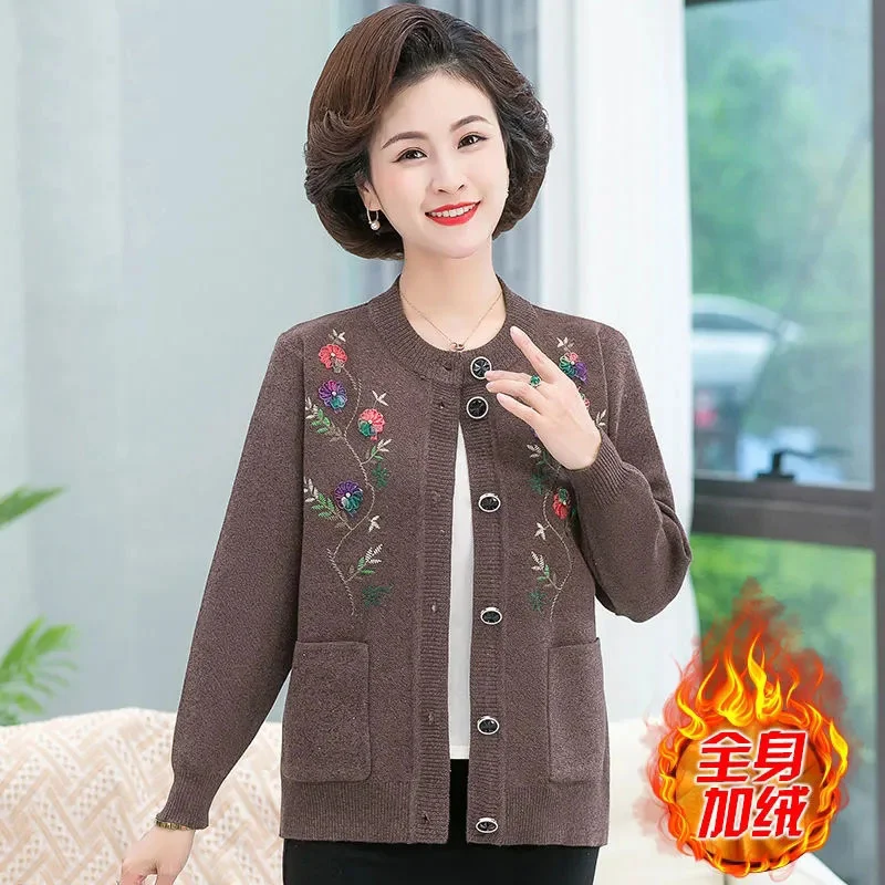 

Middle Aaged Elderly Women Sweater Add Velvet Knitted Cardigan Jacket Fashion Autumn Winter Embroidered Coat Female Outerwear