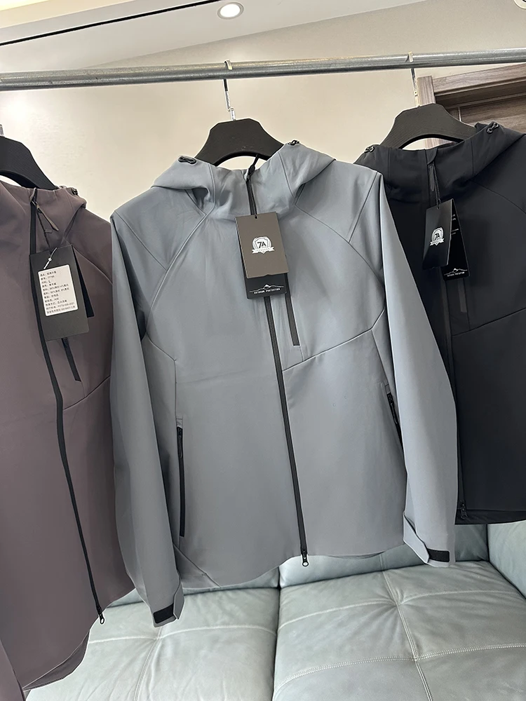 

Outdoor Men's Faionable Hooded Windproof Jaet Coat Stand Fit Spring Autumn Nylon PU Leather Zipper Closure Long Sve