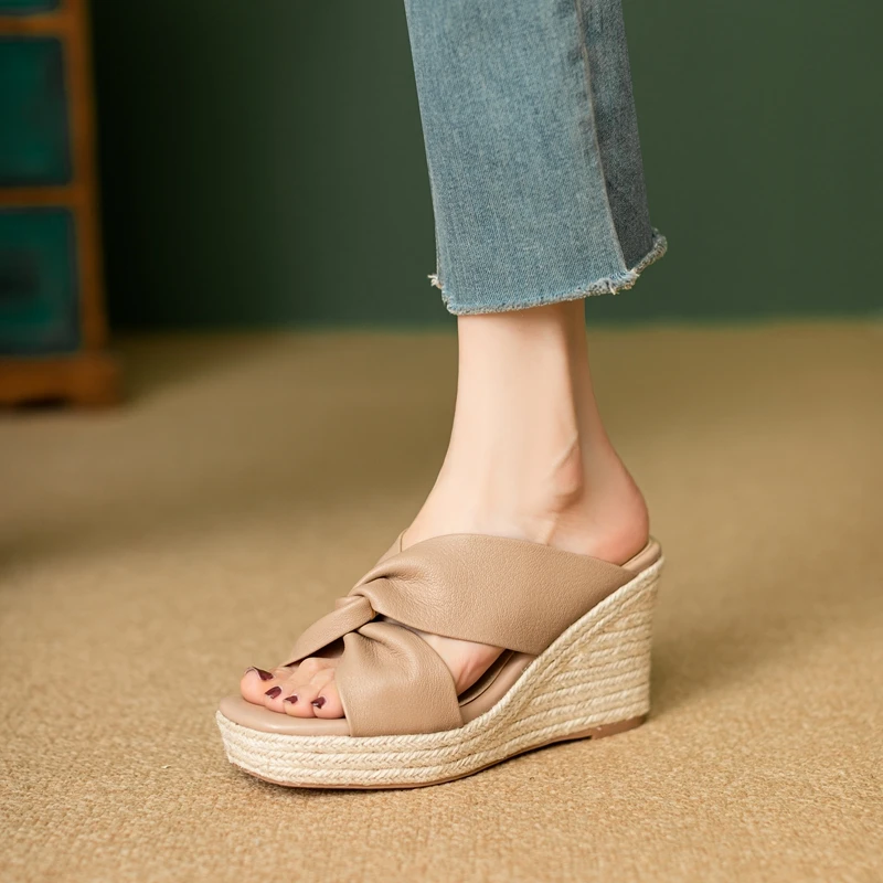 Women's new summer genuine leather sheepskin woven slope heel high-heeled open toe breathable thick bottom water table slippers
