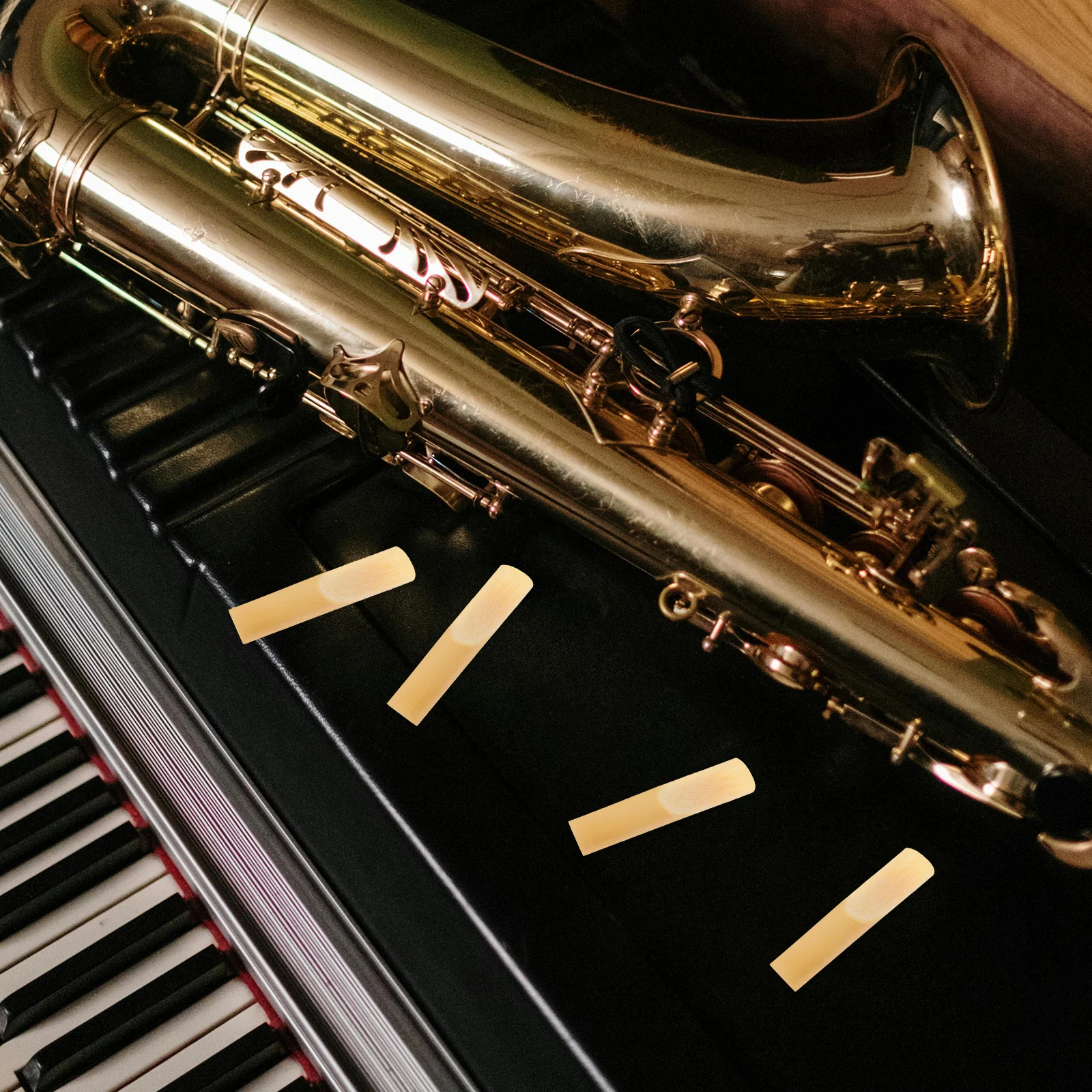 

10pcs Saxophone Eb Alto Sax Reeds Replacement Handmade Premium Durable 1.5 Strength Compact Reed For Professional Players