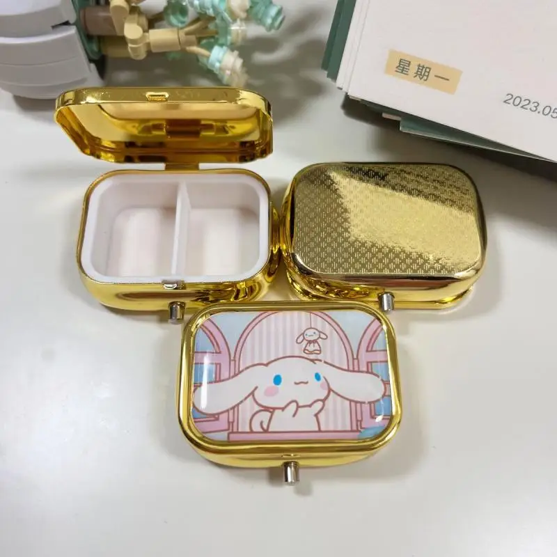 

Sanrioed Hello Kittys My Melody Kuromi Storage Box Ins Kawaii Portable Moisture-Proof Sealed Earrings Candy Pill Box Holidaygift