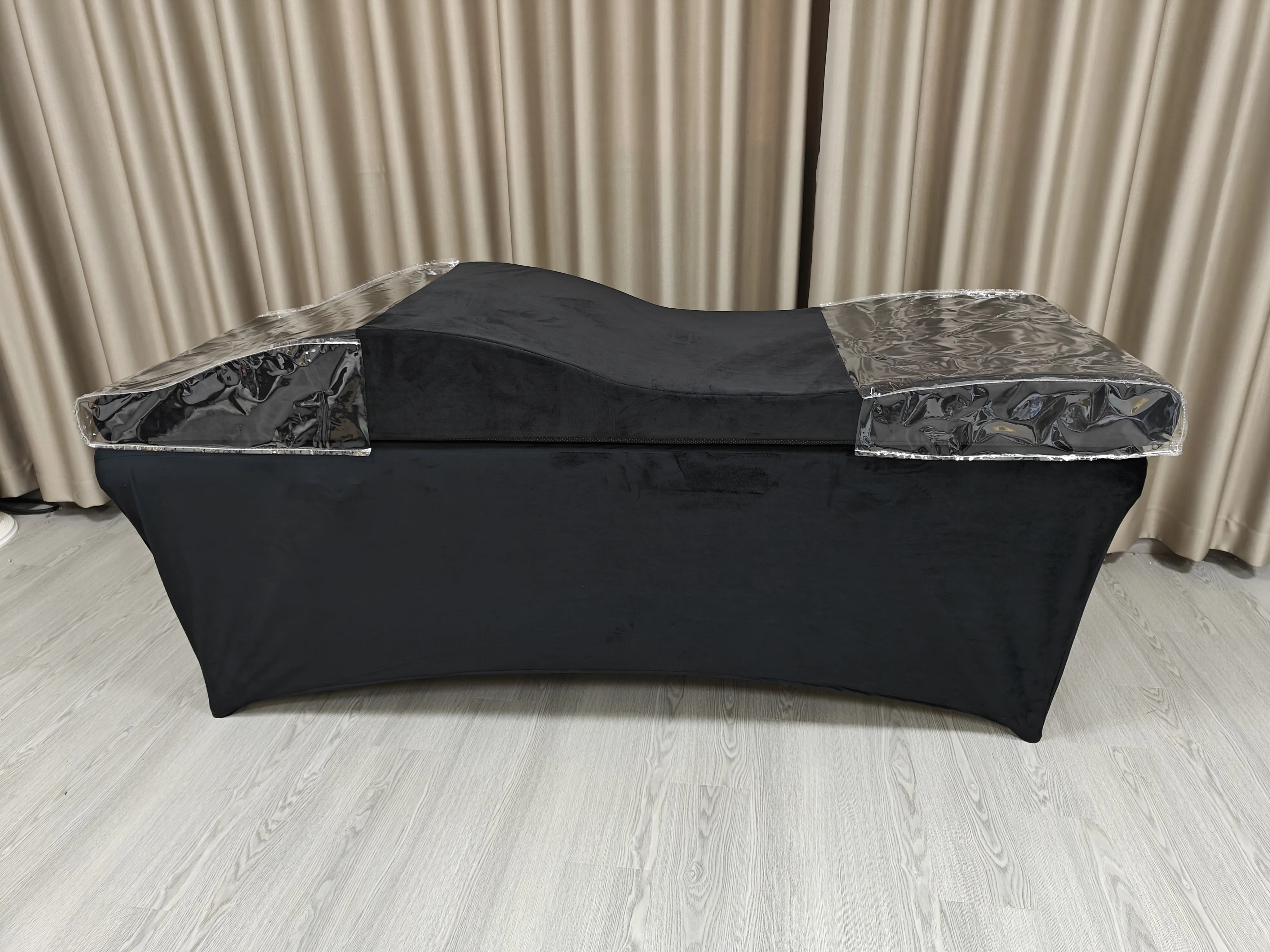 

Beauty Bed PVC Protective Cover