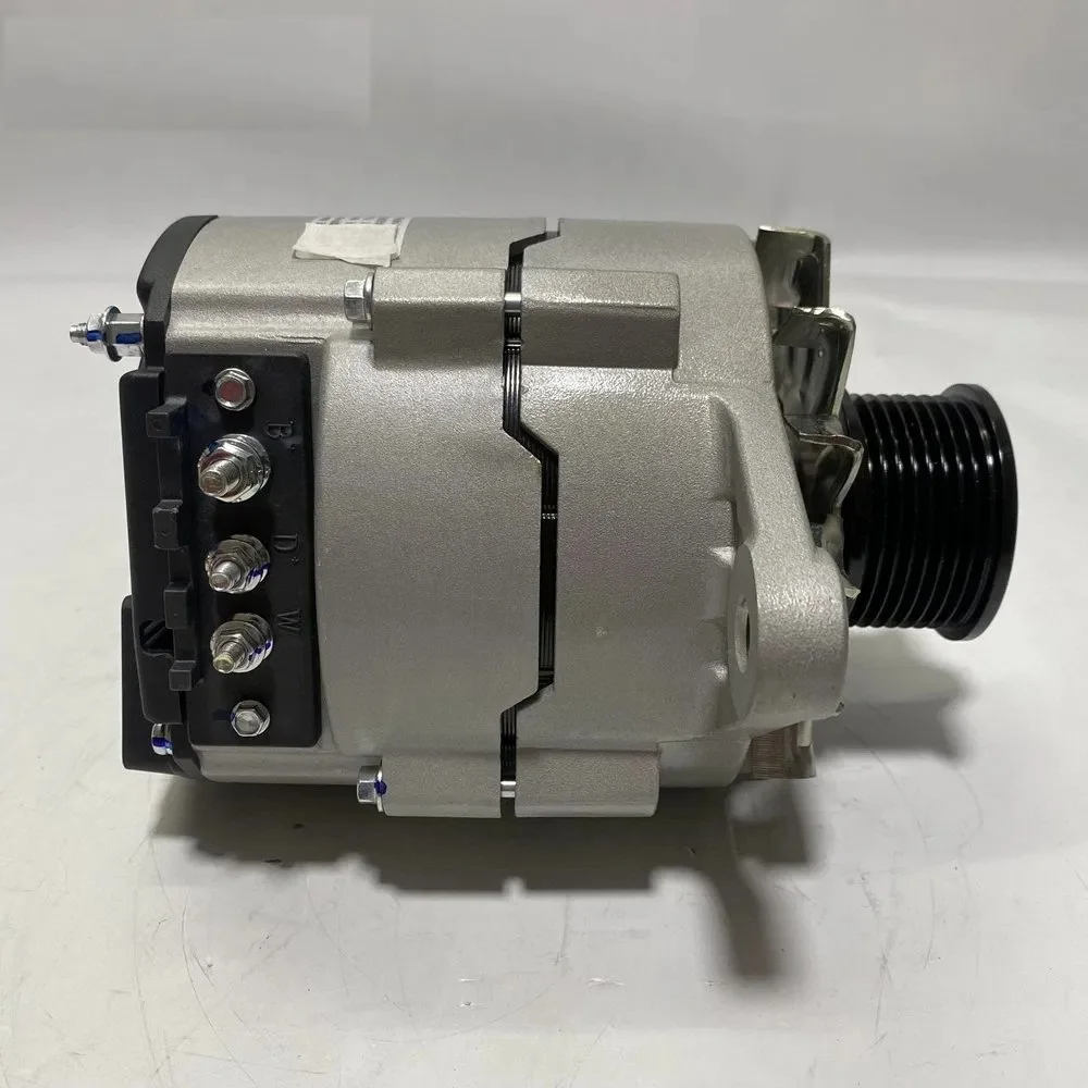 Cummins Genuine Alternator 5319352 Truck and Machinery Part 4b3.9 6b5.9 Isf3.8 B4.5 B6.7 Diesel Engine Generator 24V Alternator