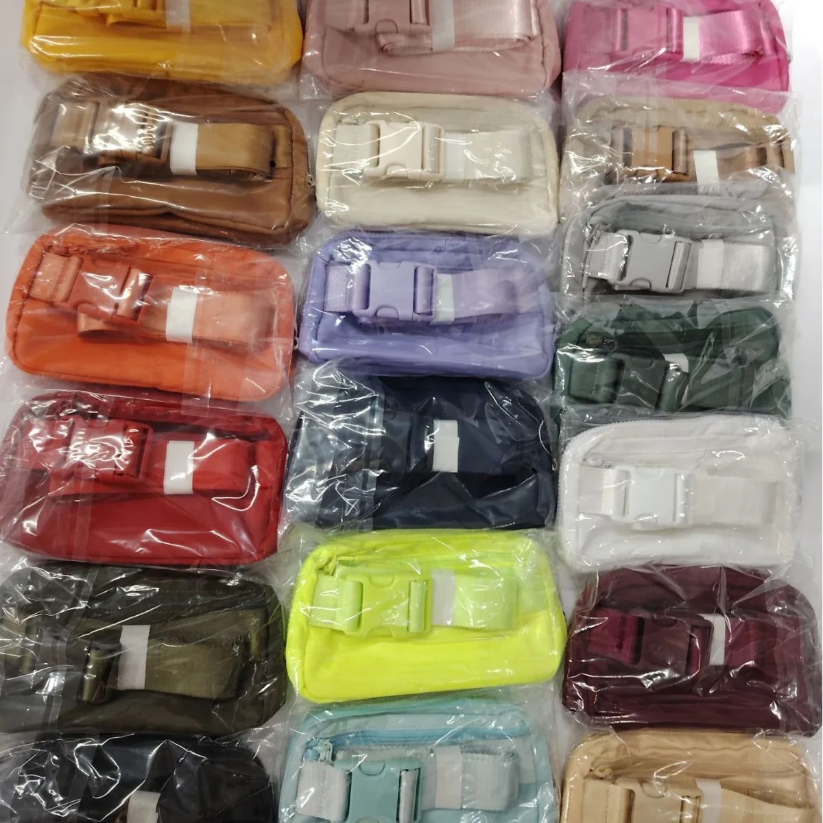 

Спортивная поясная сумка с металлическим логотипом, мобильная сумка для йоги, супернаверенная портативная сумка, унисекс, сумка для фитнеса, бега, сумка для обеда