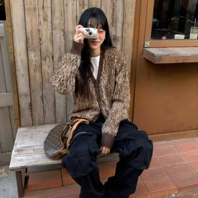 

Asif Calie Korea Niche Brand Asif Calie Mohair Leopard Print Knit Button-Up Sweater Cardigan Women's Fashion